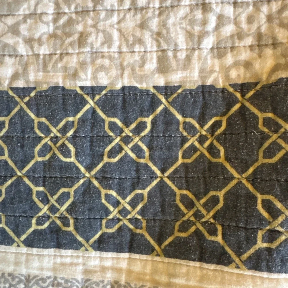 Blue, White,  Quilt, Reversible, Mixed Patterns, 93